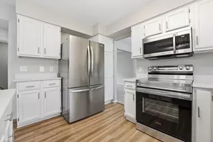 9244 Andrea Dr, Woodbury, MN 55125 - Photo 22