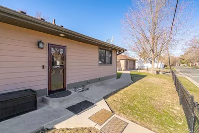 1400 Maryland Avenue S, Saint Louis Park, MN 55426 - Photo 34