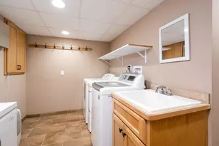 1400 Maryland Ave S, Saint Louis Park, MN 55426 - Photo 30
