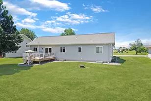 211 Rainbow Dr, Marshall, MN 56258 - Photo 52