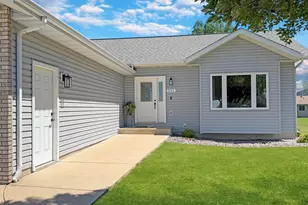 211 Rainbow Dr, Marshall, MN 56258 - Photo 2