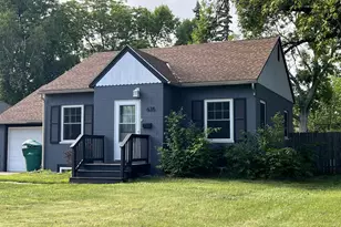 635 E 2nd St, Litchfield, MN 55355 - Photo 1