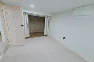 635 E 2nd St, Litchfield, MN 55355 - Photo 32