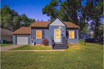 635 E 2nd Street, Litchfield, MN 55355 - Photo 2