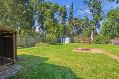 635 E 2nd Street, Litchfield, MN 55355 - Photo 20