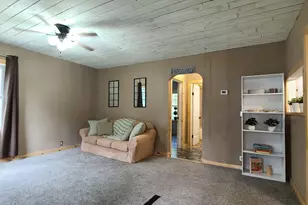 635 E 2nd St, Litchfield, MN 55355 - Photo 44