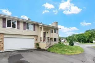 3859 Dolomite Dr, Eagan, MN 55122 - Photo 24