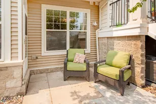 620 Wesley Commons Dr, Golden Valley, MN 55427 - Photo 4