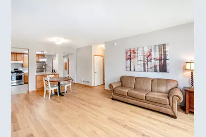 620 Wesley Commons Drive #19, Golden Valley, MN 55427 - Photo 10