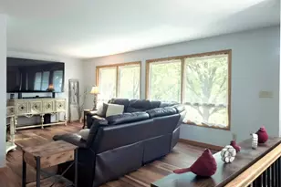 1050 8th St SW, Pine City, MN 55063 - Photo 6