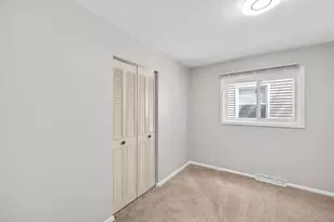 5856 Washburn Ave S, Minneapolis, MN 55410 - Photo 10