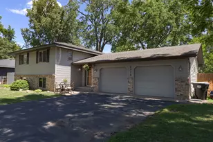2912 9th Ave, Anoka, MN 55303 - Photo 4