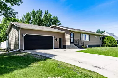 501 1st Street NW, Hillsboro, ND 58045 - Photo 4