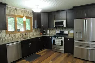 28 Linden Ln, Blue Earth, MN 56013 - Photo 2