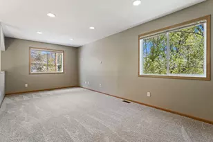 356 Arlington Ave W, Saint Paul, MN 55117 - Photo 18
