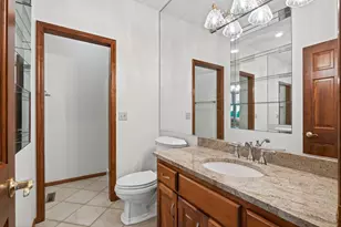 3034 Edgewater Dr, Woodbury, MN 55125 - Photo 34