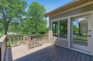 3034 Edgewater Dr, Woodbury, MN 55125 - Photo 54
