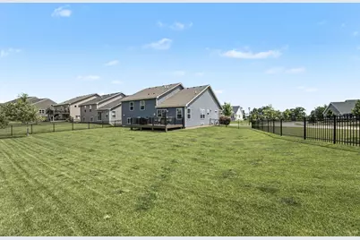 1321 Chestnut Circle, Carver, MN 55315 - Photo 20