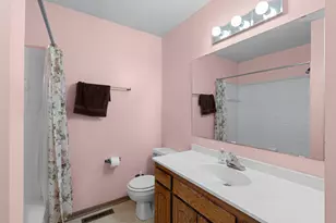 112 South Dr, Circle Pines, MN 55014 - Photo 10