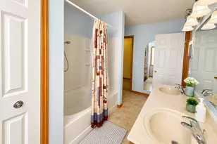 5886 Camellia Ct NW, Rochester, MN 55901 - Photo 24