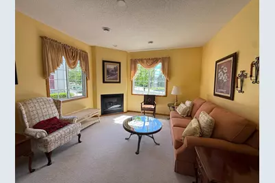5886 Camellia Court NW, Rochester, MN 55901 - Photo 6