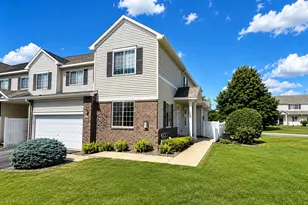 5886 Camellia Ct NW, Rochester, MN 55901 - Photo 2
