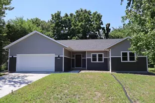 11893 Pine St, Trempealeau, WI 54661 - Photo 1