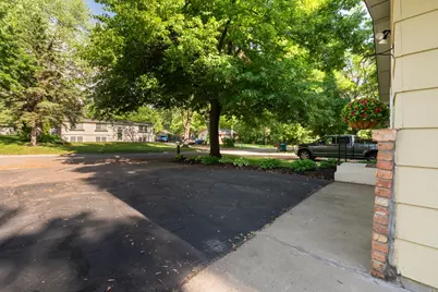 2705 Larch Lane N, Plymouth, MN 55441 - Photo 32