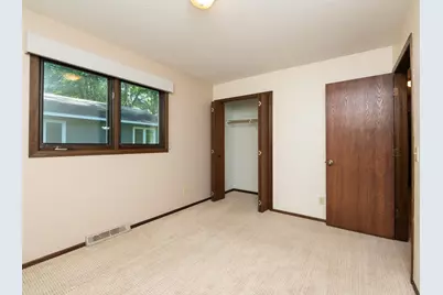 2705 Larch Lane N, Plymouth, MN 55441 - Photo 10