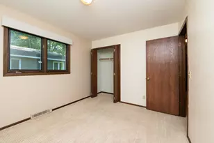 2705 Larch Ln N, Plymouth, MN 55441 - Photo 10