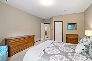 15305 Stonewood Ct, Burnsville, MN 55306 - Photo 34