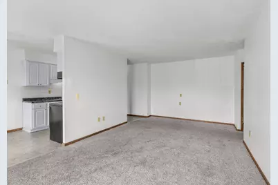 920 6th Street S #5, Hopkins, MN 55343 - Photo 8