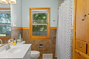 618 Lincoln St, Hartland, MN 56042 - Photo 16