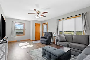 618 Lincoln St, Hartland, MN 56042 - Photo 6