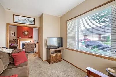 14012 54th Avenue N #2, Plymouth, MN 55446 - Photo 8