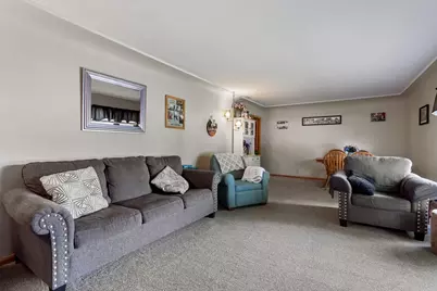 621 Main Street N, Lonsdale, MN 55046 - Photo 4