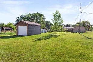 621 Main St N, Lonsdale, MN 55046 - Photo 22