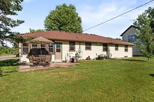 621 Main St N, Lonsdale, MN 55046 - Photo 20