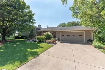 20206 Monks Avenue, Mankato, MN 56001 - Photo 2