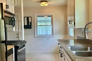 3611 Hampshire Ave N, Crystal, MN 55427 - Photo 4