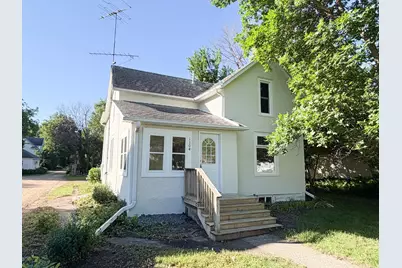 1304 3rd Avenue, Worthington, MN 56187 - Photo 2