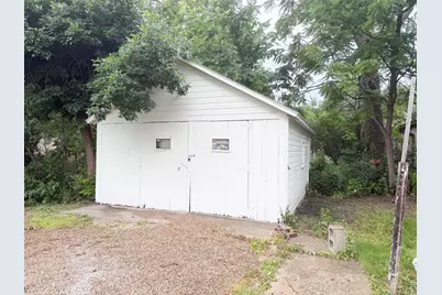 1304 3rd Avenue, Worthington, MN 56187 - Photo 6