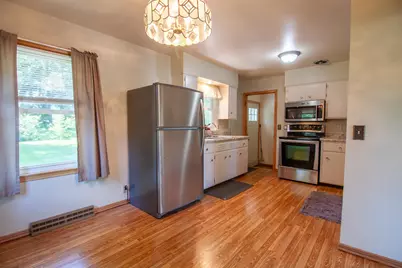 120 E Douglas Avenue, Fergus Falls, MN 56537 - Photo 10