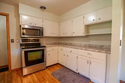 120 E Douglas Avenue, Fergus Falls, MN 56537 - Photo 14