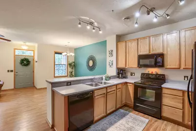 11041 Fergus Street NE #B, Blaine, MN 55449 - Photo 8