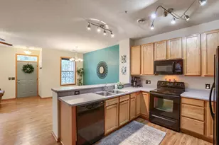 11041 Fergus St NE, Blaine, MN 55449 - Photo 8