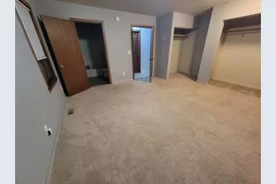 802 Le Hillier Street, Mankato, MN 56001 - Photo 4