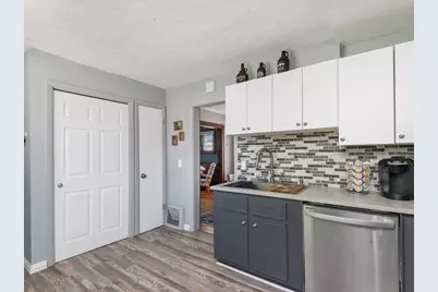 4300 14th Avenue S, Minneapolis, MN 55407 - Photo 16