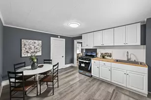 1058 Arcade St, Saint Paul, MN 55106 - Photo 12
