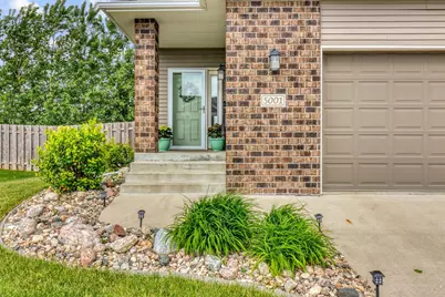 5001 44th Street S, Fargo, ND 58104 - Photo 2